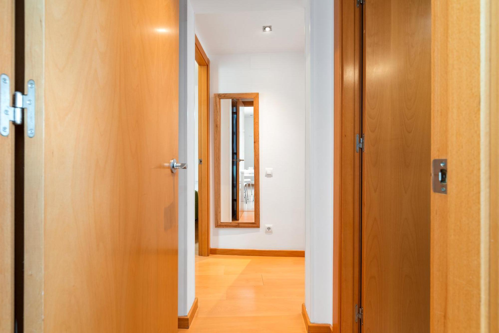 Appartamento Fridays Flats Bright & Breezy Barcellona Esterno foto